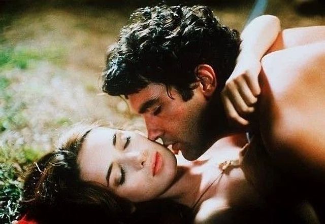 Найгарячіші образи Вайнони Райдер за всю кар'єру: добірка фото іменинниці (18+) - фото 481283