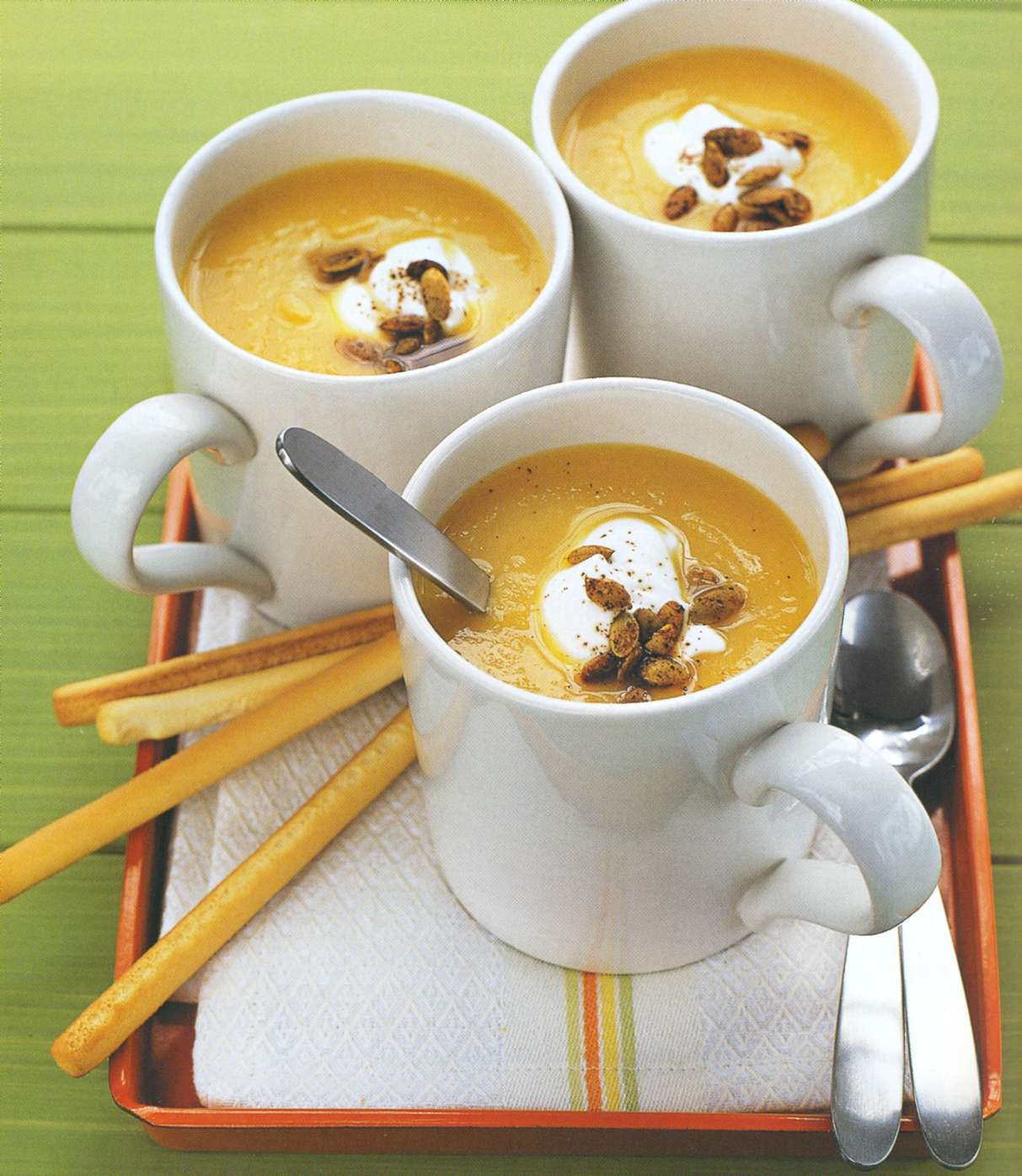 Як приготувати класичний гарбузовий суп: відео