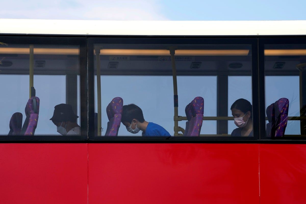 У Гонконзі запустили 5-годинний автобусний маршрут для тих, хто хоче виспатися