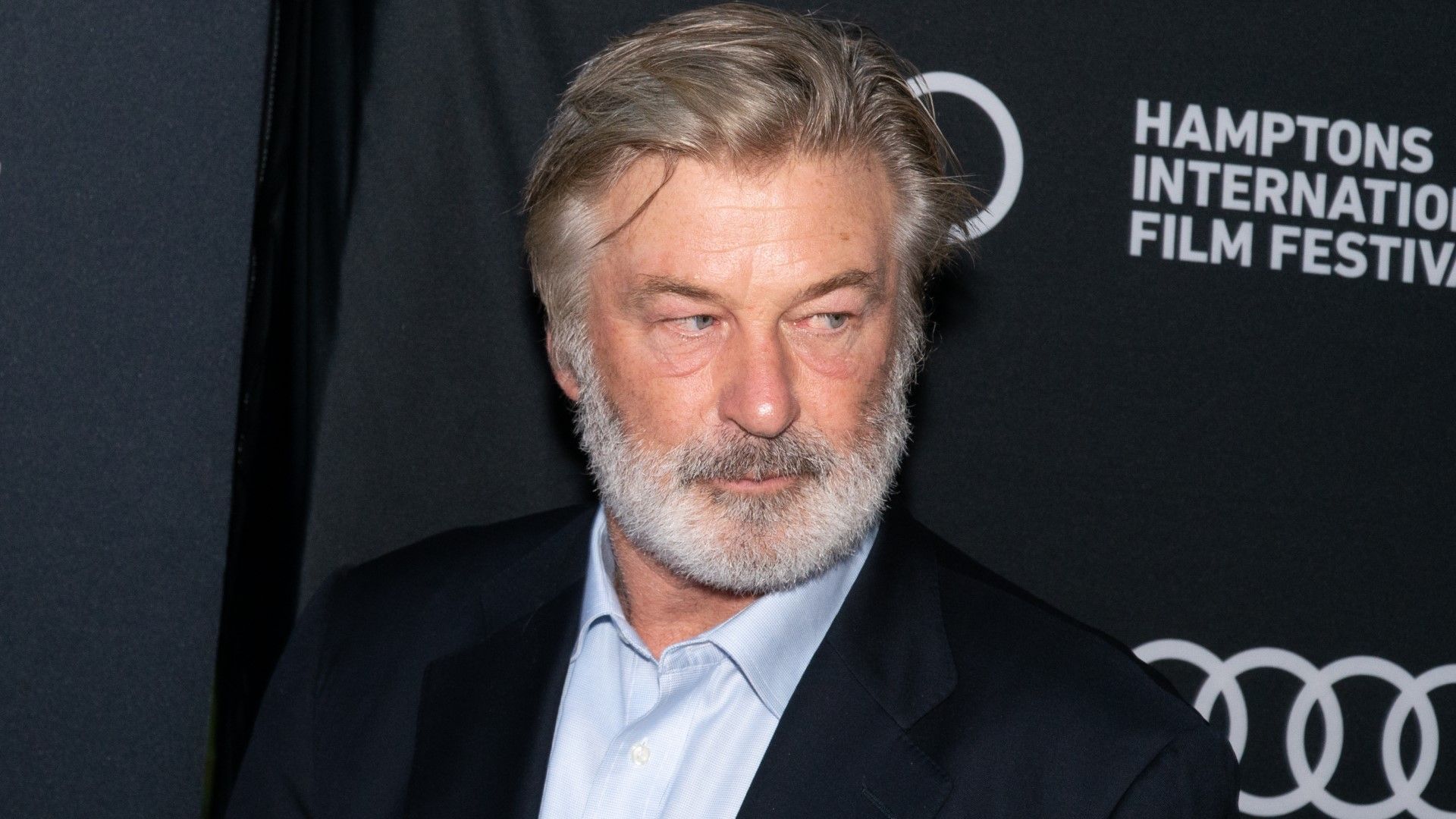 Алек Болдуїн випадково застрелив операторку з України: фото зі знімального майданчика