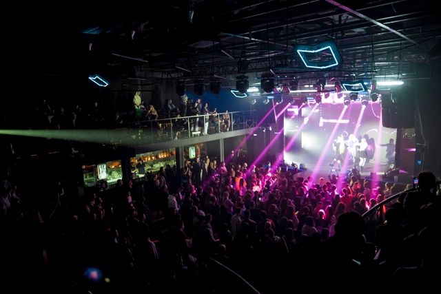 Таємний шанувальник і доповнена реальність: як пройшов перший концерт ULIANA ROYCE - фото 482260