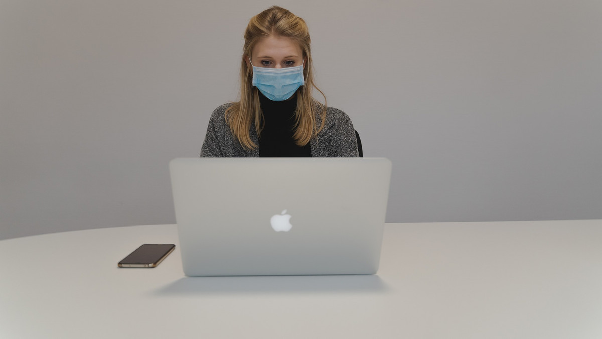 Як роботодавцям зменшити кількість хворих на коронавірус в офісах - фото 1