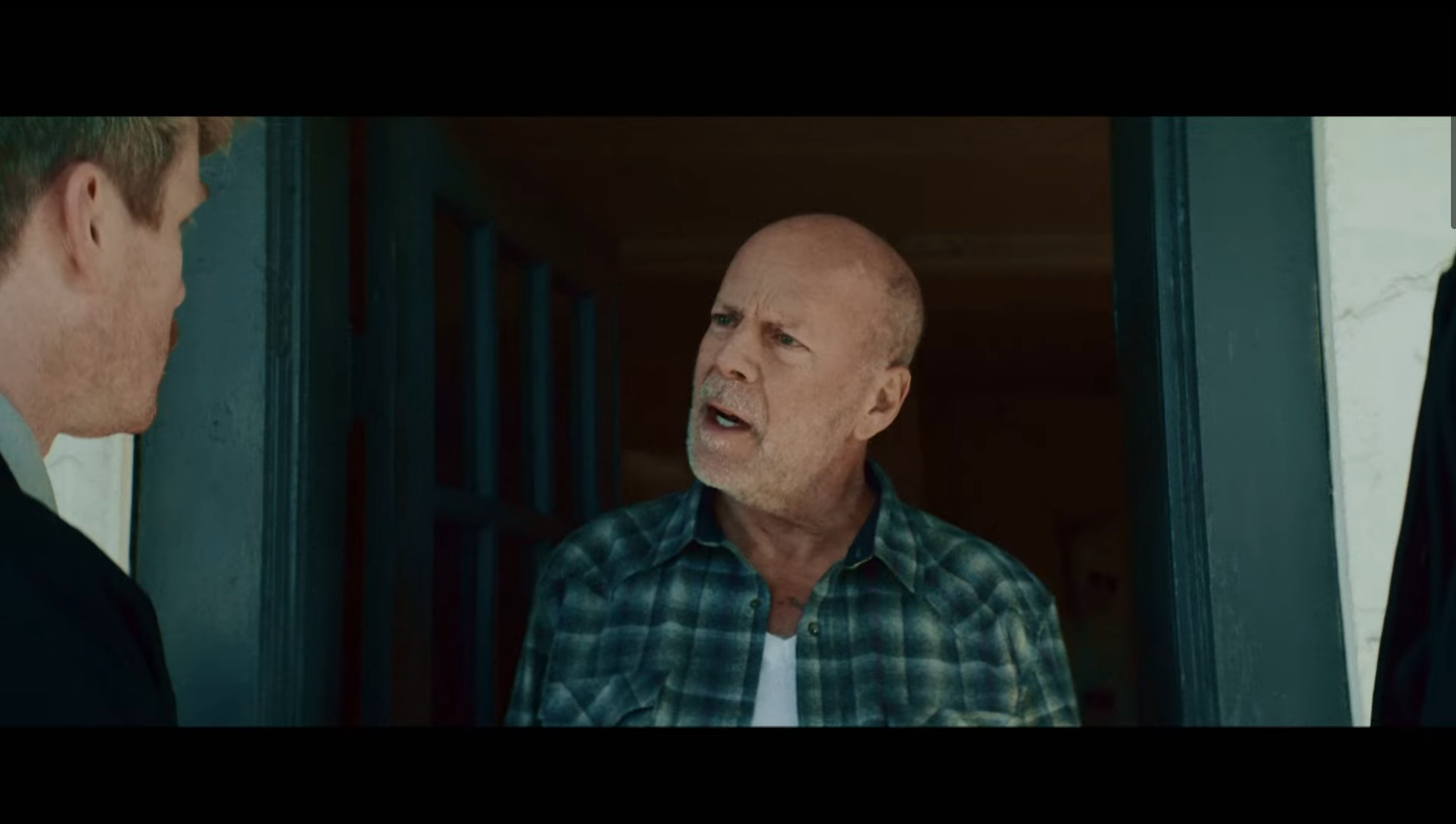 Брюс Вілліс очолив групу найманців у трейлері бойовика "Глухий кут": дивіться онлайн