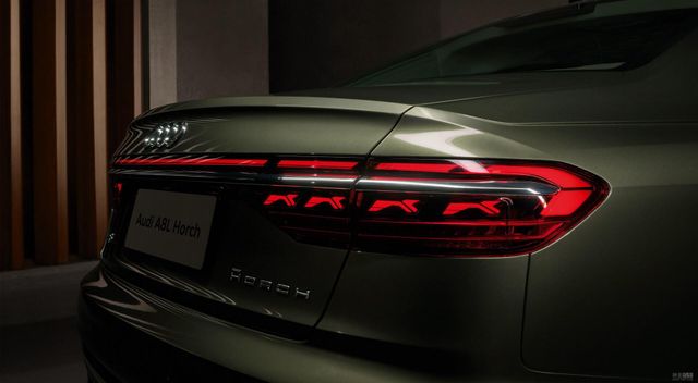 Оновлена Audi A8 отримала подовжену версію Horch - фото 482949