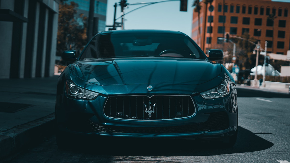 Автомобілі Maserati зможуть "заглядати" за ріг - фото 1