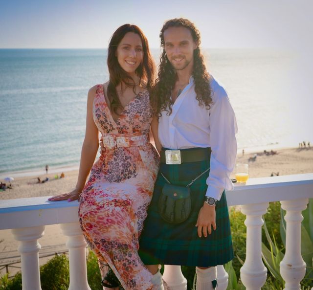 Незвичайна прелюдія: американська блогерка перед сексом годує свого хлопця грудьми - фото 483041