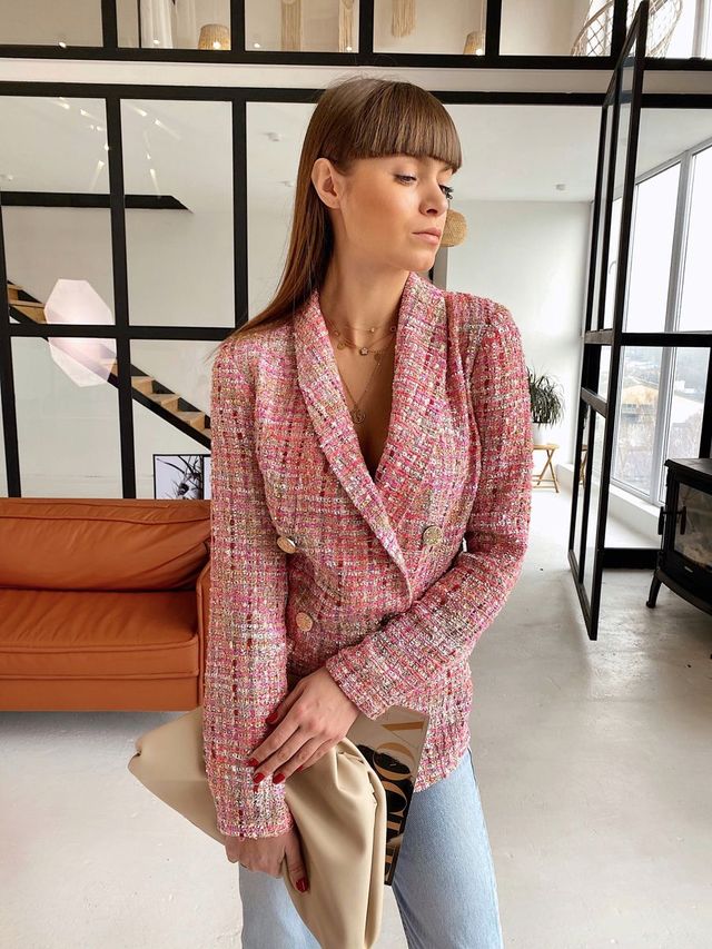 Як обрати твідовий жакет і з чим його носити - фото 483186