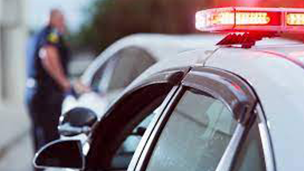 У США заборонили поліціянтам зупиняти авто за дрібні порушення