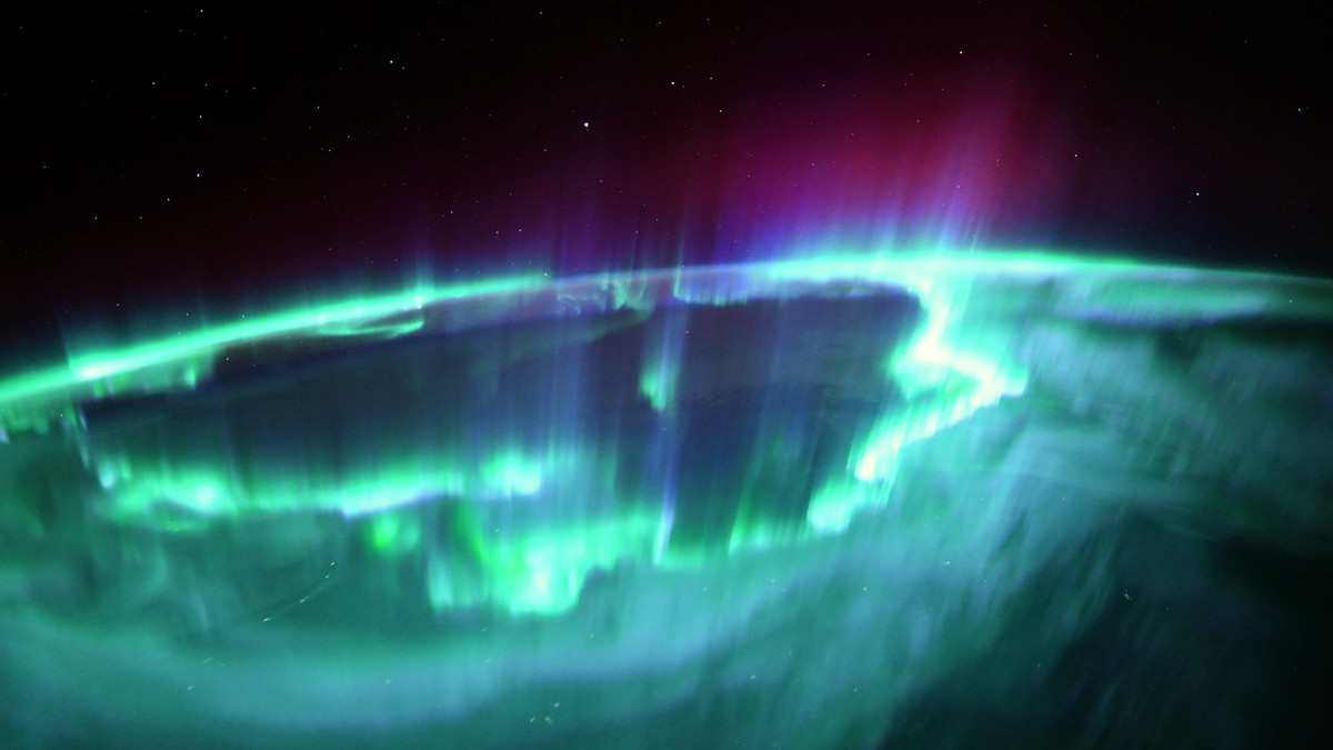 Полярне сяйво з МКС - фото 1