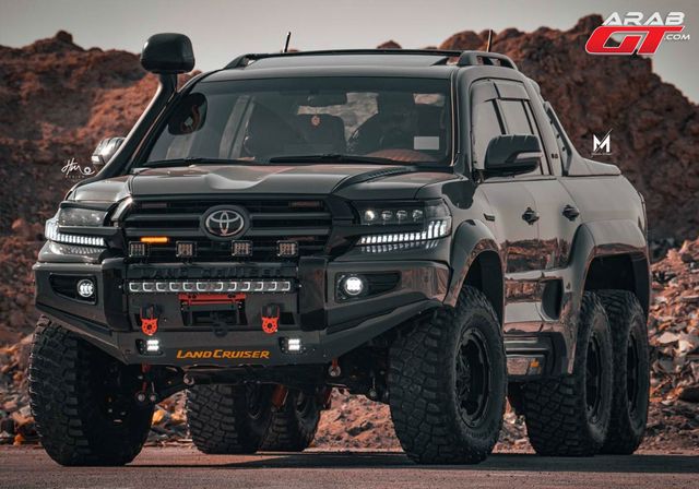 Toyota Land Cruiser 200 перетворили на величезний шестиколісний пікап - фото 483721