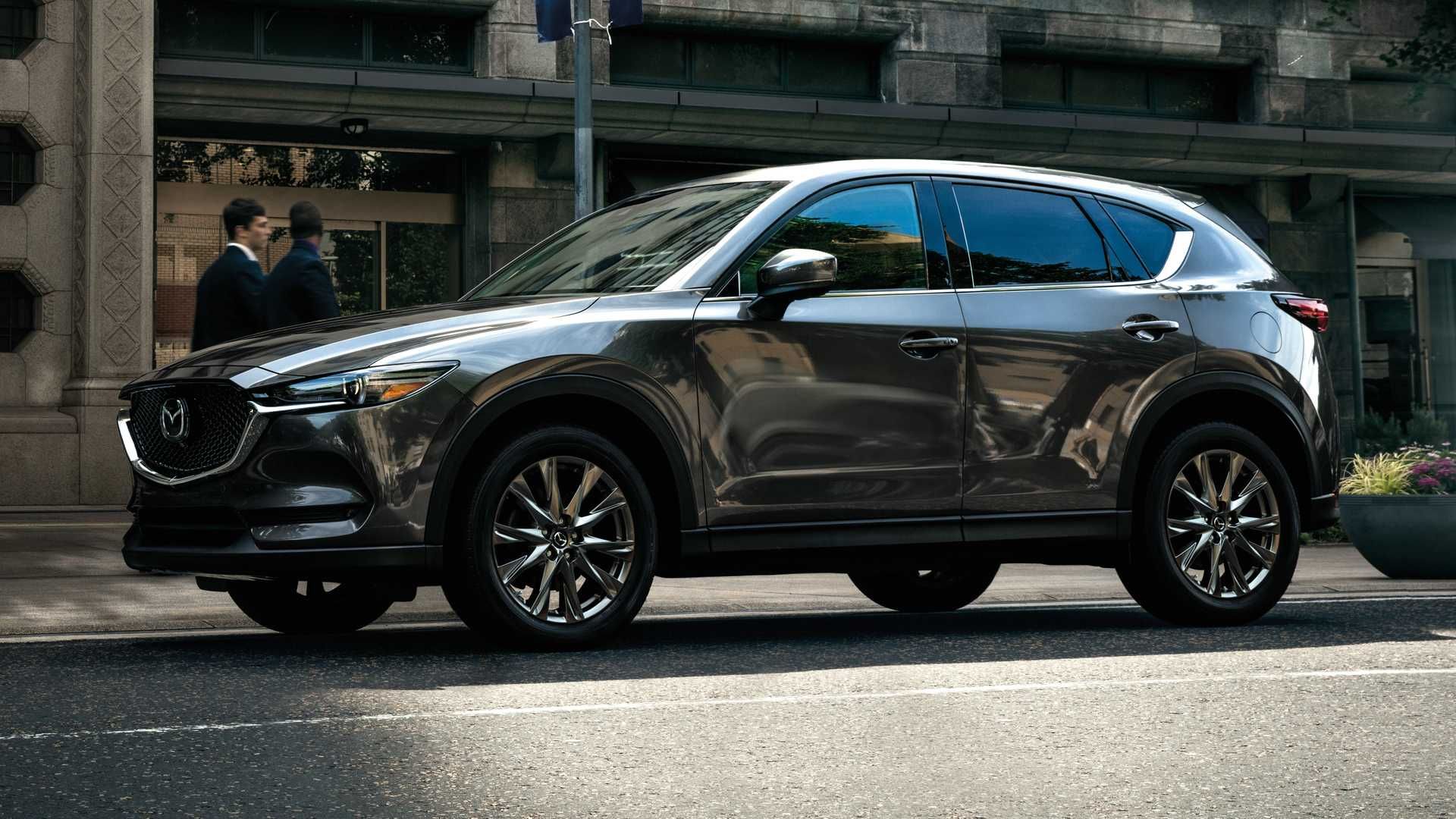 Mazda показала на відео свій новий кросовер CX-50