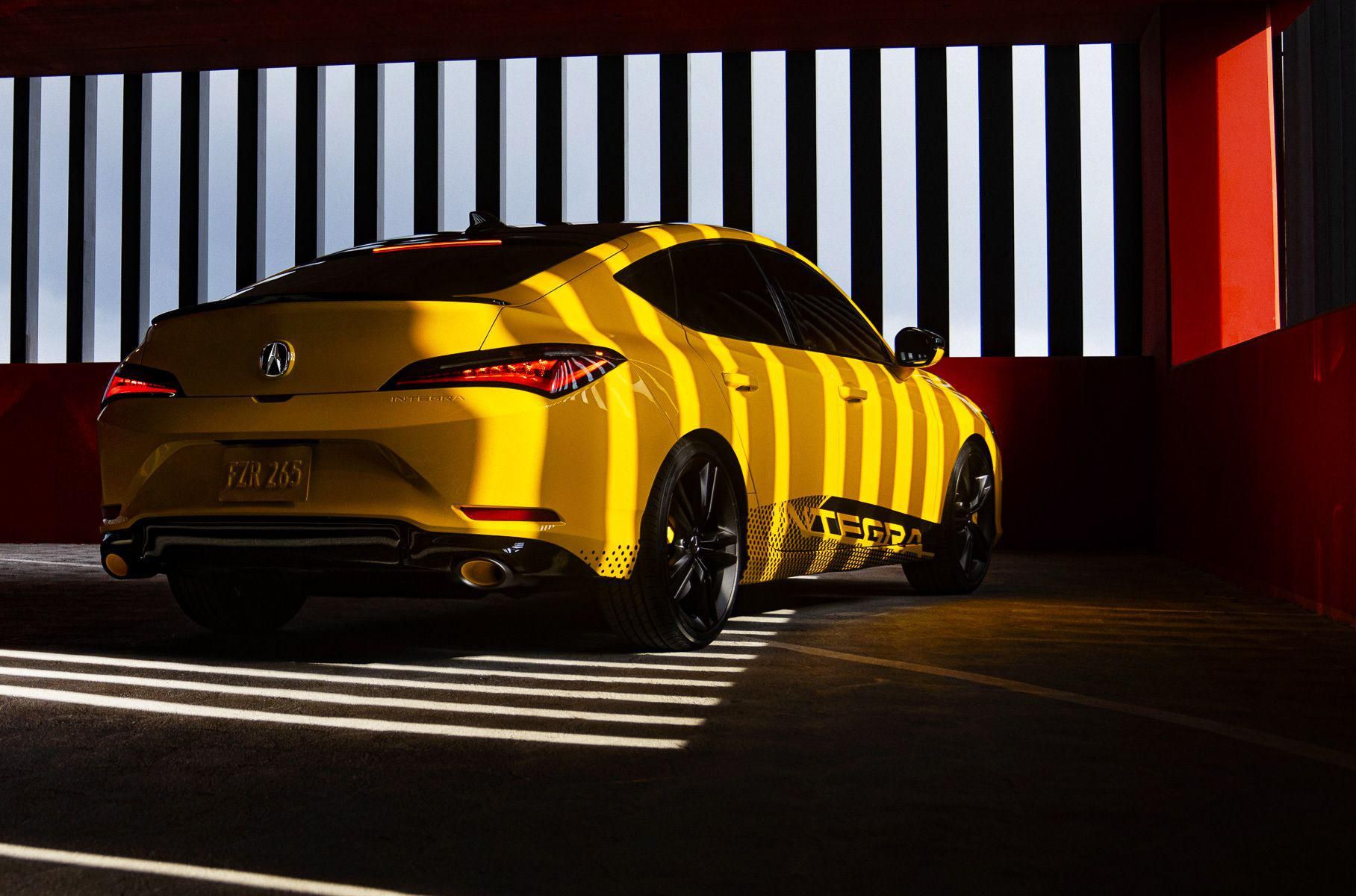 Acura показала відроджену Integra: круте відео