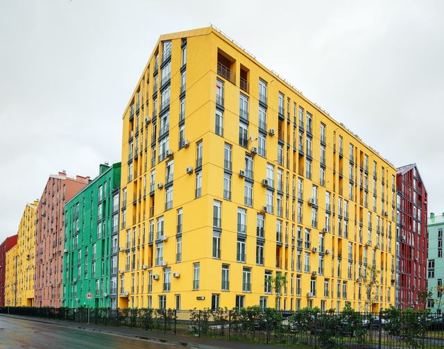 У Великобританії яскравий ЖК у Києві порівняли з іграшковим місто LEGO - фото 484726