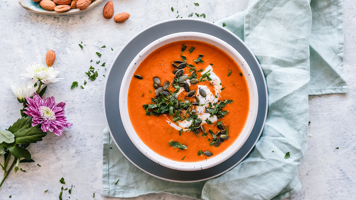 Коли потрібно солити суп, щоб він вийшов смачним