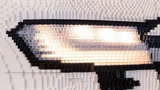 З LEGO зібрали позашляховик Toyota Land Cruiser 300: у ньому понад 400 тисяч деталей - фото 485336