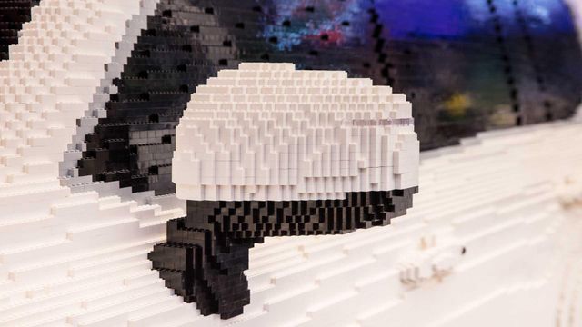 З LEGO зібрали позашляховик Toyota Land Cruiser 300: у ньому понад 400 тисяч деталей - фото 485339