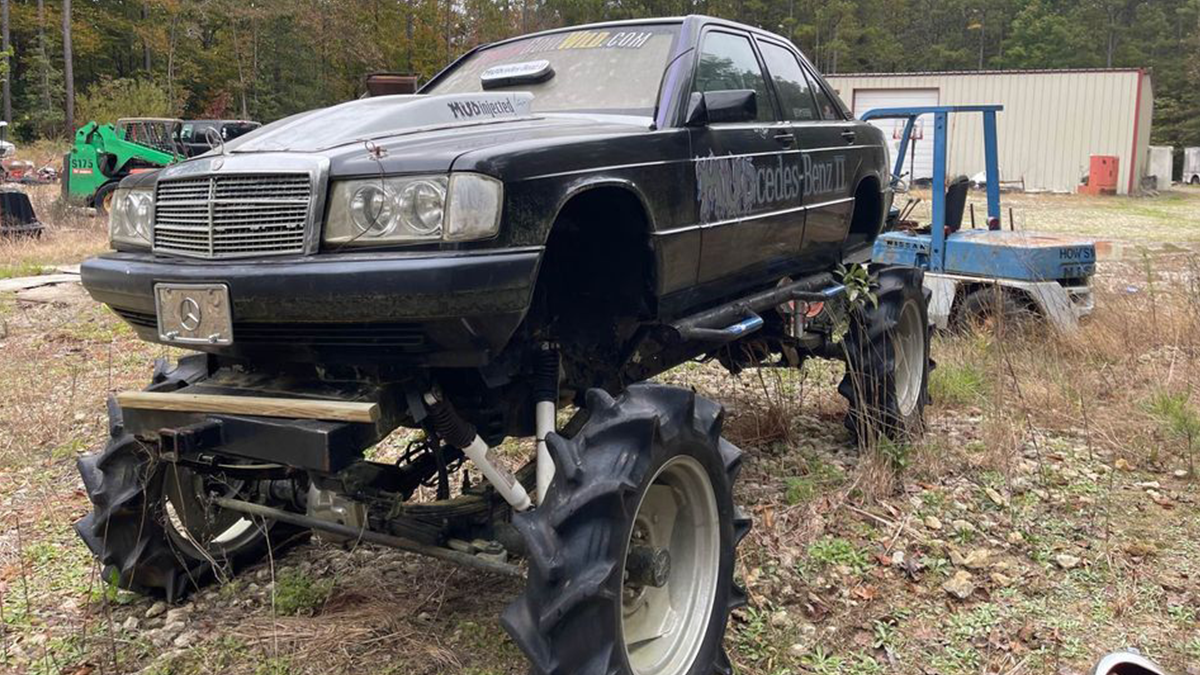 У США збудували шалений всюдихід для грязьової вечірки з класичного Mercedes-Benz