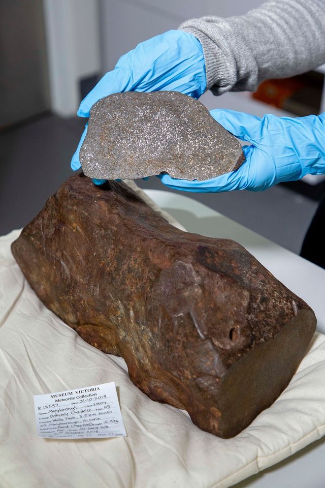 Житель Австрії знайшов метеорит, якому 4,6 мільярда років - фото 485811