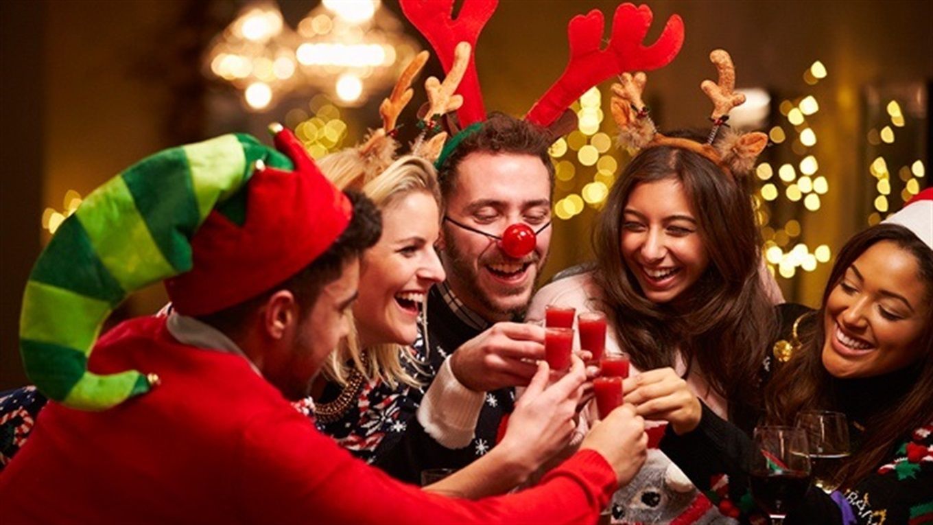 Які фото краще не публікувати у соцмережах, щоб не стати жертвою грабіжників - фото 1