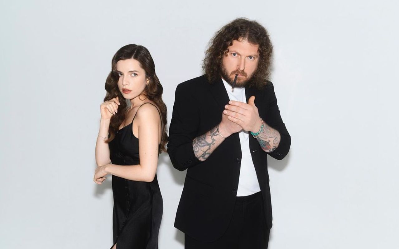 Саша Чемеров і Христина Соловій знялися у ліричному кліпі на пісню "Біжи тікай"