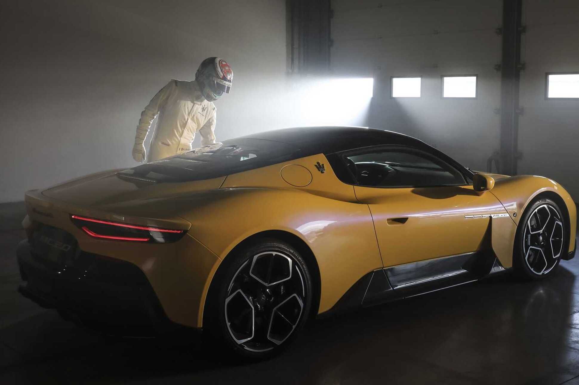 Maserati відкликає суперкар MC20: що стало причиною