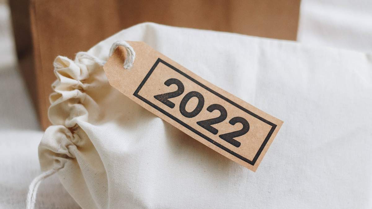 На кого чекають доленосні зміни у 2022 році: три знаки Зодіаку потрапили у цей перелік - фото 1