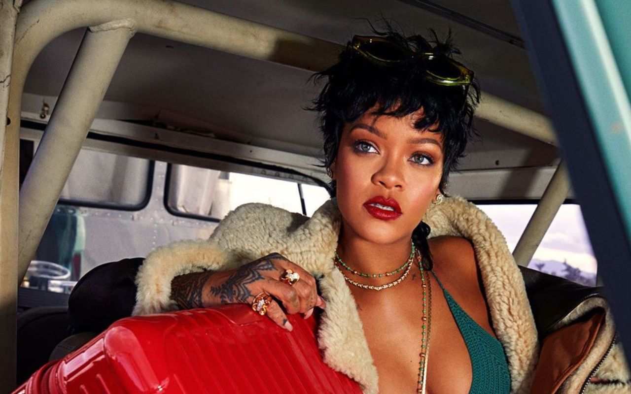 Співачка Ріанна стала національним героєм Барбадосу