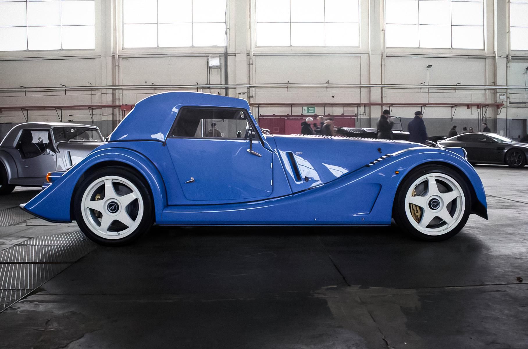 Це авто повністю зібрали з непотрібних деталей