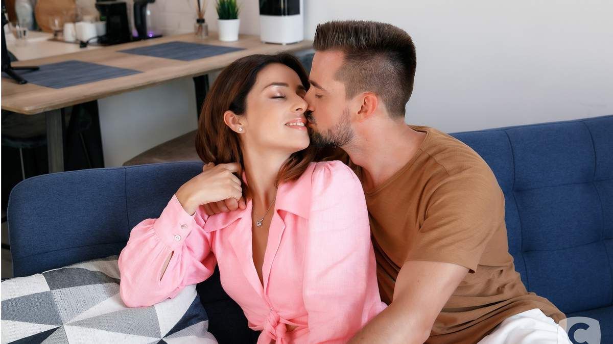 Все ж разом? Злату Огнєвіч помітили на прогулянці з Максом Тарапатою