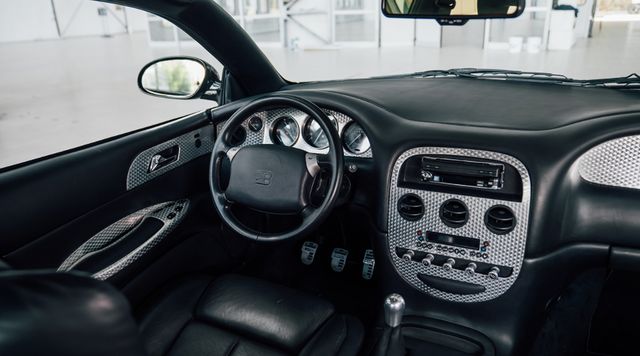 У Німеччині продають рідкісний седан Bugatti EB 112: таких усього 3 на планеті - фото 486920