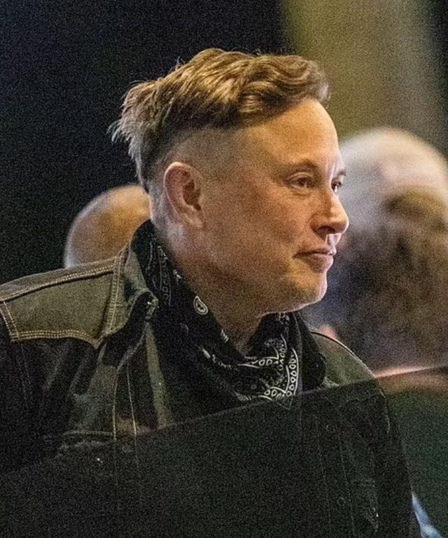 Ілон Маск несподівано змінив зачіску: мережа сміється з нового іміджу мільярдера - фото 487205