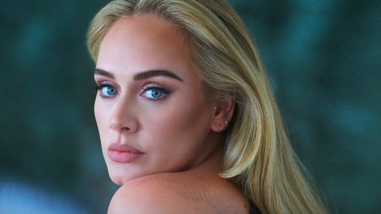 Адель - фото 1