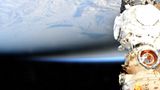 Астронавтка на МКС показала фото Землі під час повного сонячного затемнення