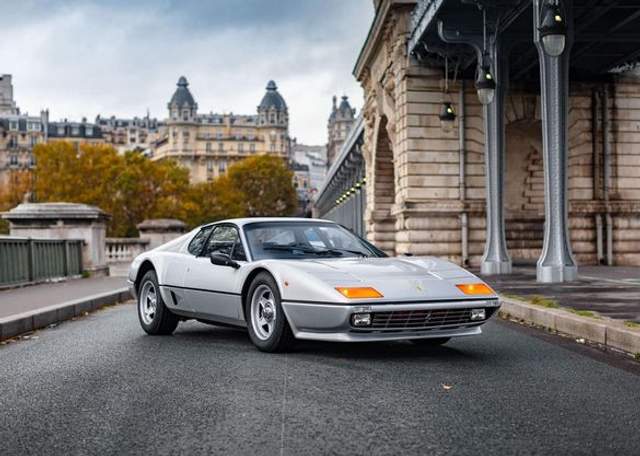 Ferrari 80-х років зірки кіно Жана-Поля Бельмондо виставили на продаж - фото 487362