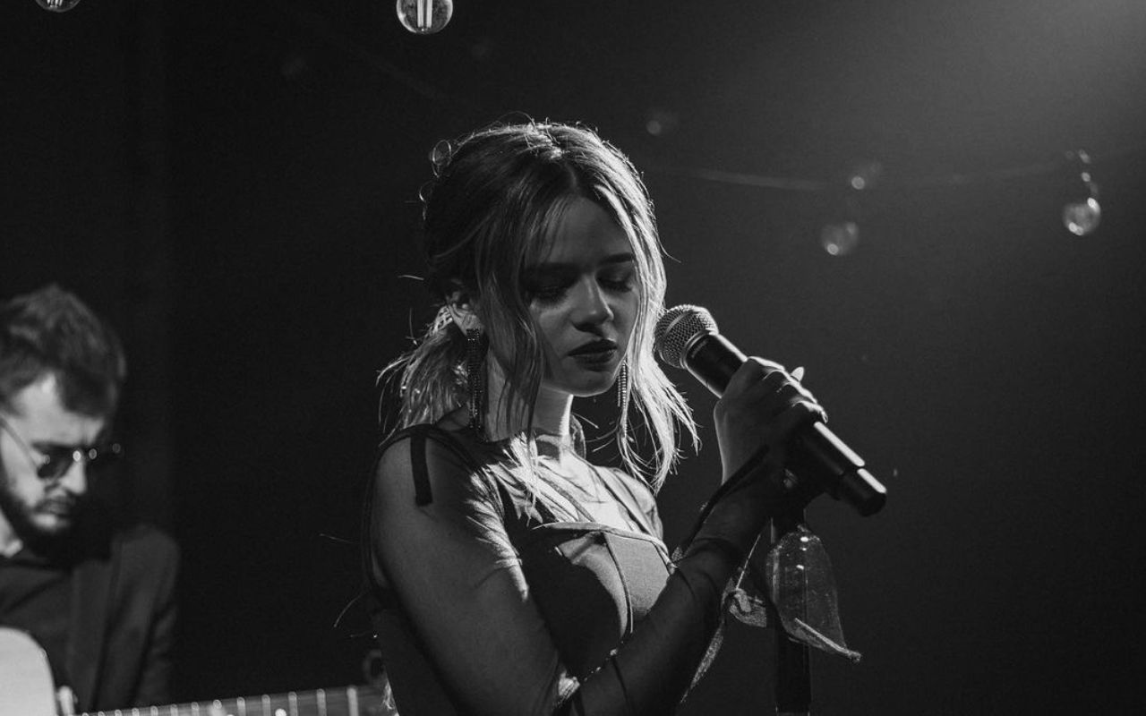 Після крутого дуету з MELOVIN: Sowa представила нову пісню