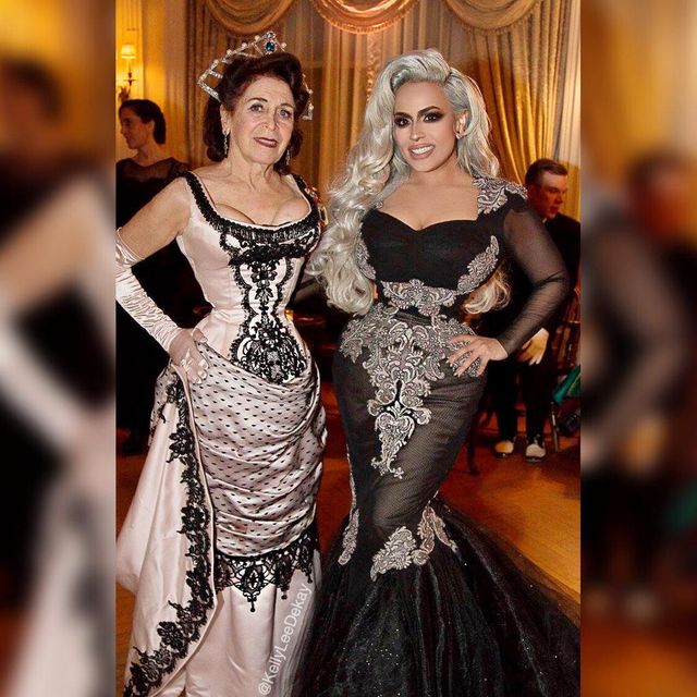 Як змінювалася Кеті Юнг – жінка з найвужчою талією у світі: фото - фото 487591