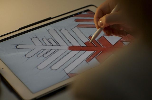 Bentley випустила ялинкові іграшки з автомобільних матеріалів - фото 487630