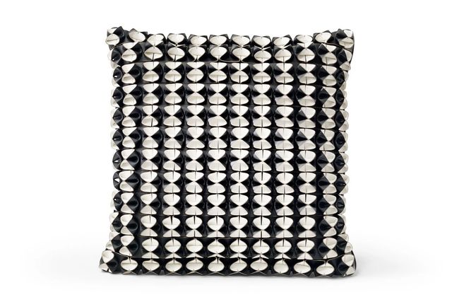 Louis Vuitton представив капсульну колекцію новорічних подарунків - фото 487983