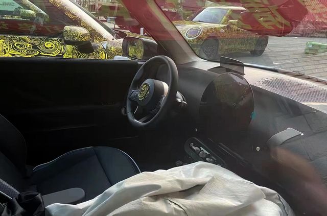 За рік до прем'єри: у мережі випадково розсекретили дизайн нового MINI - фото 488108