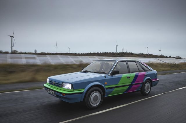 Nissan відродила ретро-хетчбек Bluebird: тепер він електричний - фото 488480