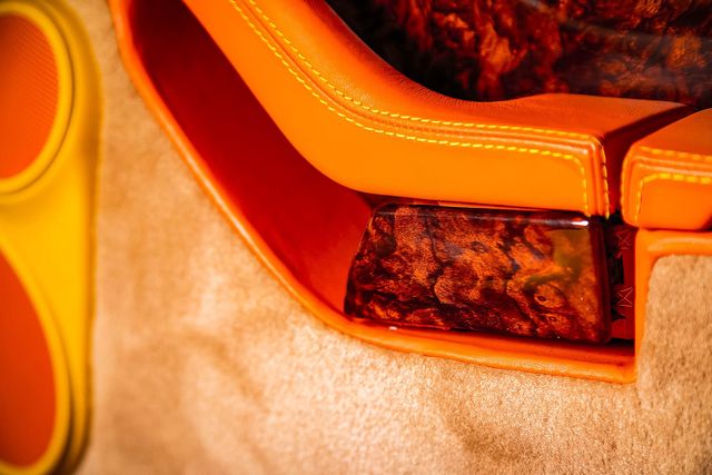 Porsche арабського шейха пустять з молотка: його ціна вражає - фото 488729