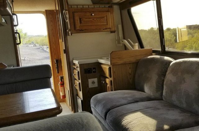 Дім на колесах, який установив світовий рекорд, пустять з молотка - фото 488829