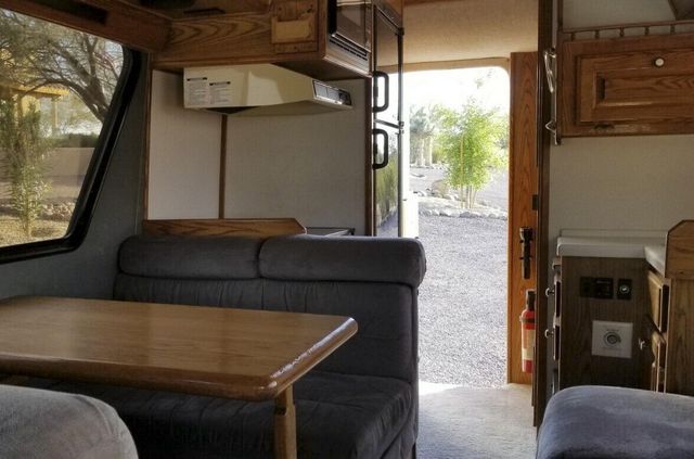 Дім на колесах, який установив світовий рекорд, пустять з молотка - фото 488831