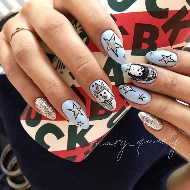 Манікюр на Новий рік 2022: 50 красивих ідей нігтів у фото - фото 488893