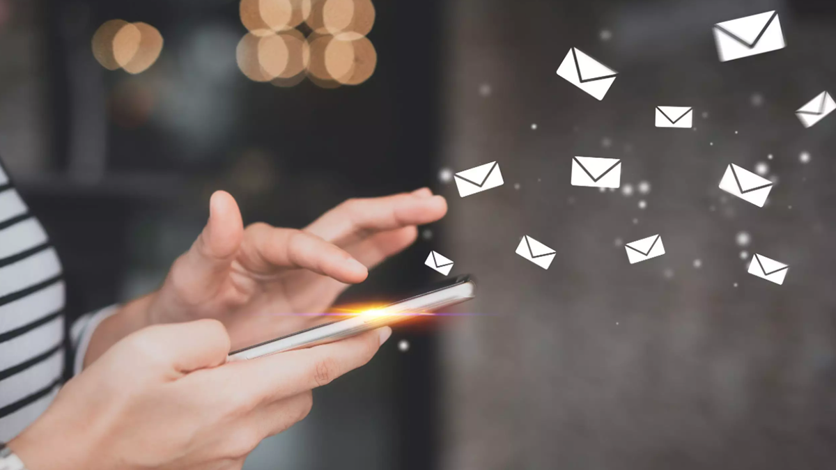 Перше у світі SMS з 1992 року продадуть за шалені гроші