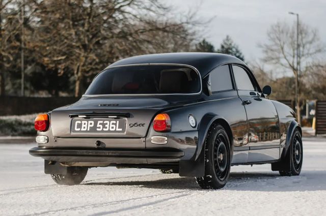 Тюнери модернізували легендарний Saab 96: дивіться, що з цього вийшло - фото 489051