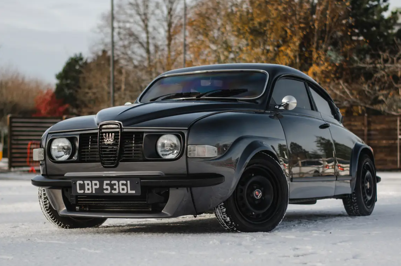 Тюнери модернізували легендарний Saab 96: дивіться, що з цього вийшло