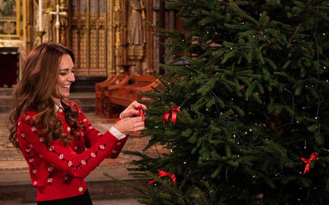 Кейт Міддлтон показала оригінальний спосіб прикрашання різдвяної ялинки