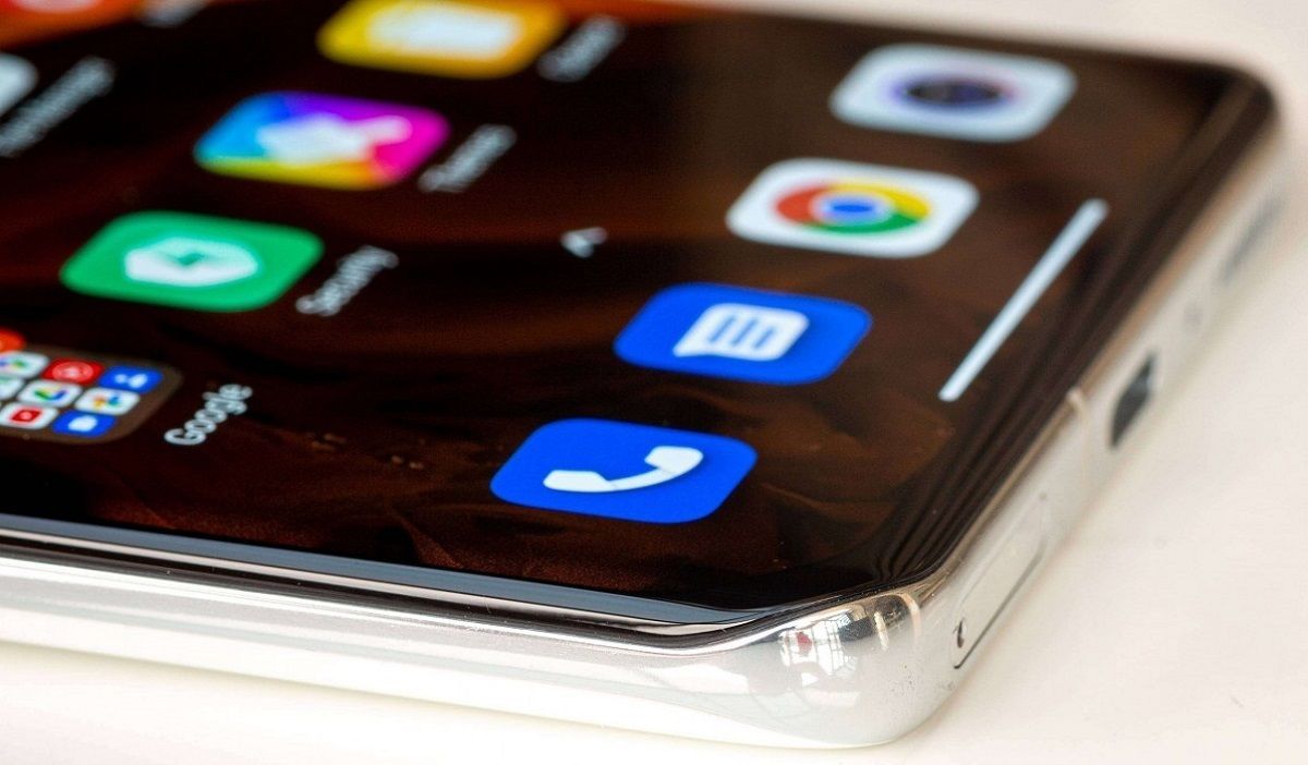 На відео показали Xiaomi 12 - фото 1