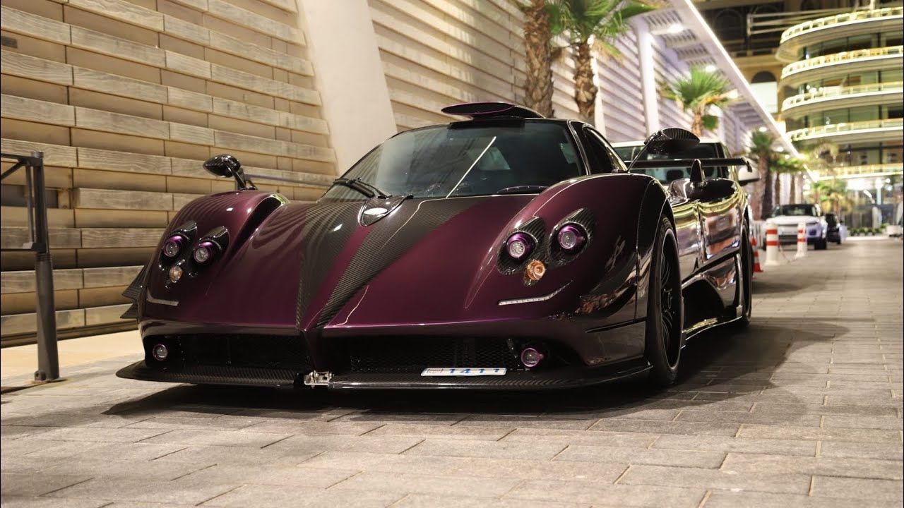 Льюїс Гамільтон продав свою унікальну Pagani Zonda
